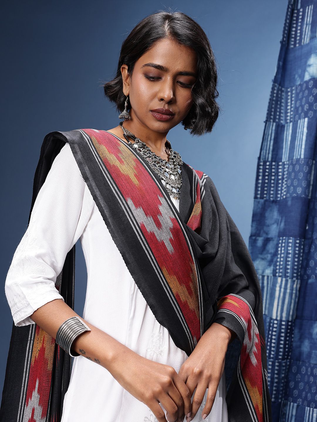 Taavi Woven Design Pure Cotton Pochampally Ikat Dupatta-picture-56