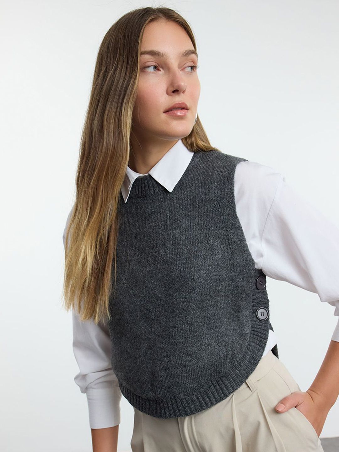 Trendyol Women Crop Sweater Vest-picture-34