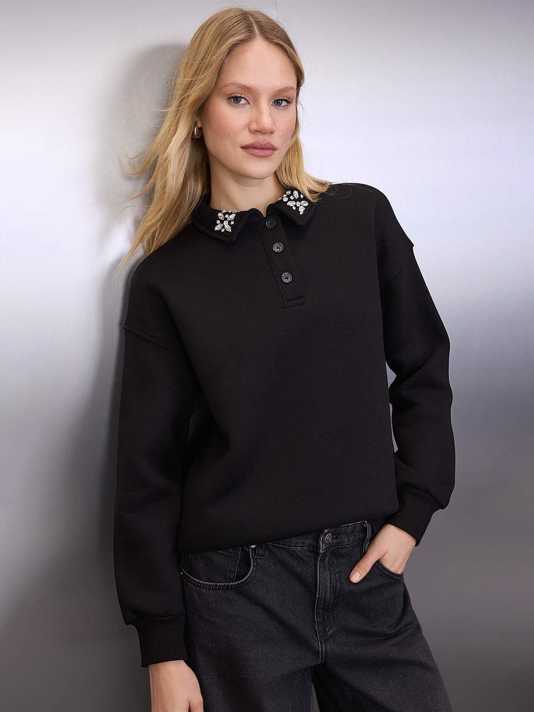 Trendyol Women Embellished Shirt Collar Long Sleeves Pullover Sweatshirt-picture-12