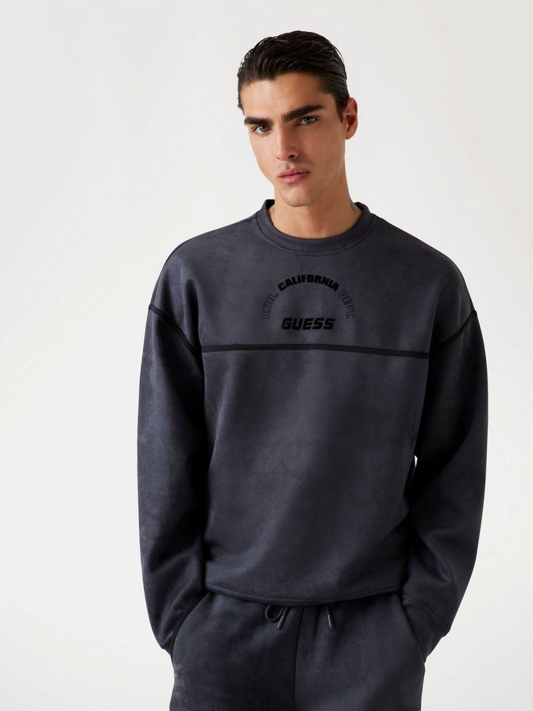 GUESS Men Pullover Long Sleeves Sweatshirt-picture-35
