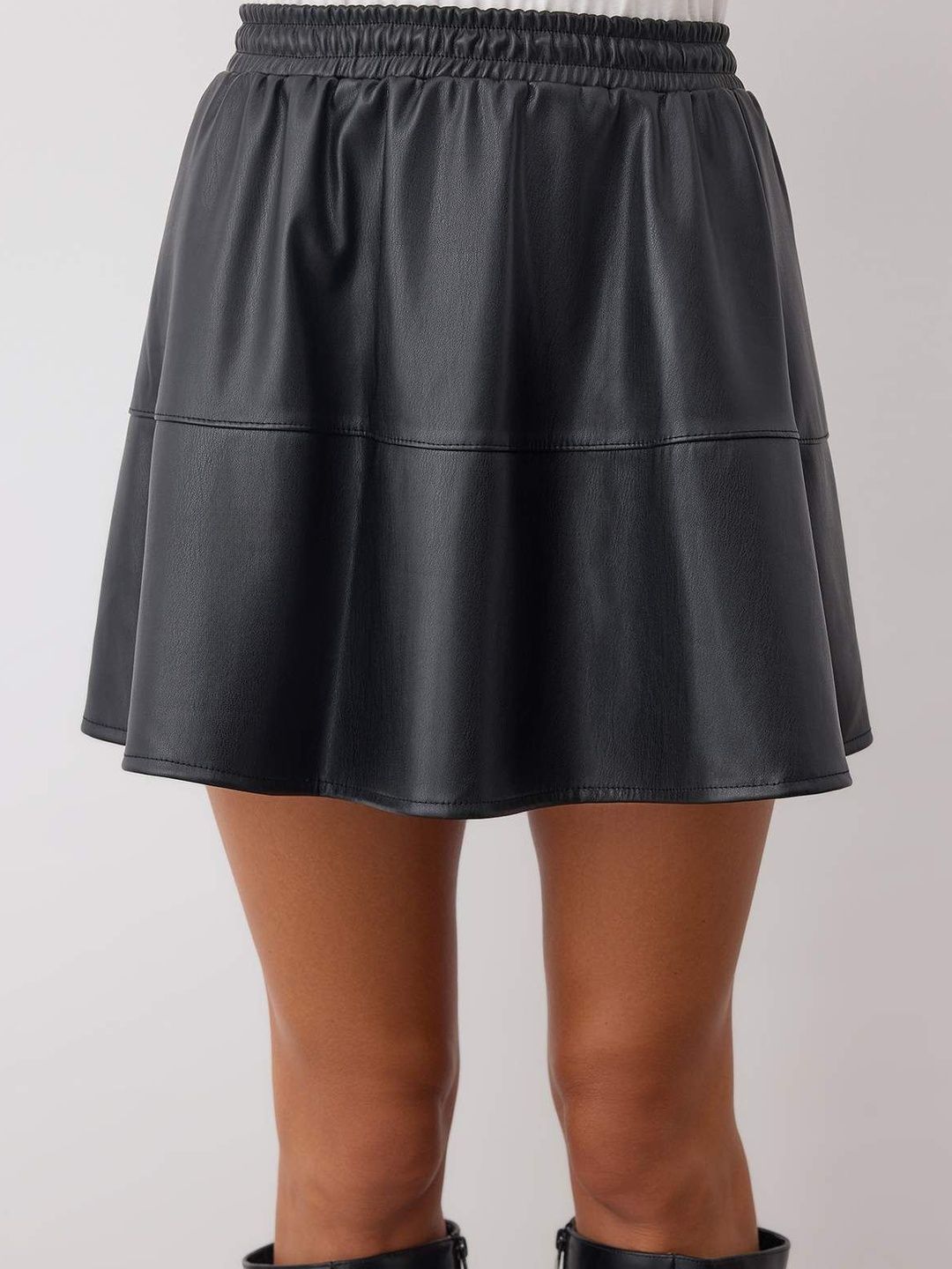 Trendyol Women Slip-On A-Line Mini Skirt-image-39