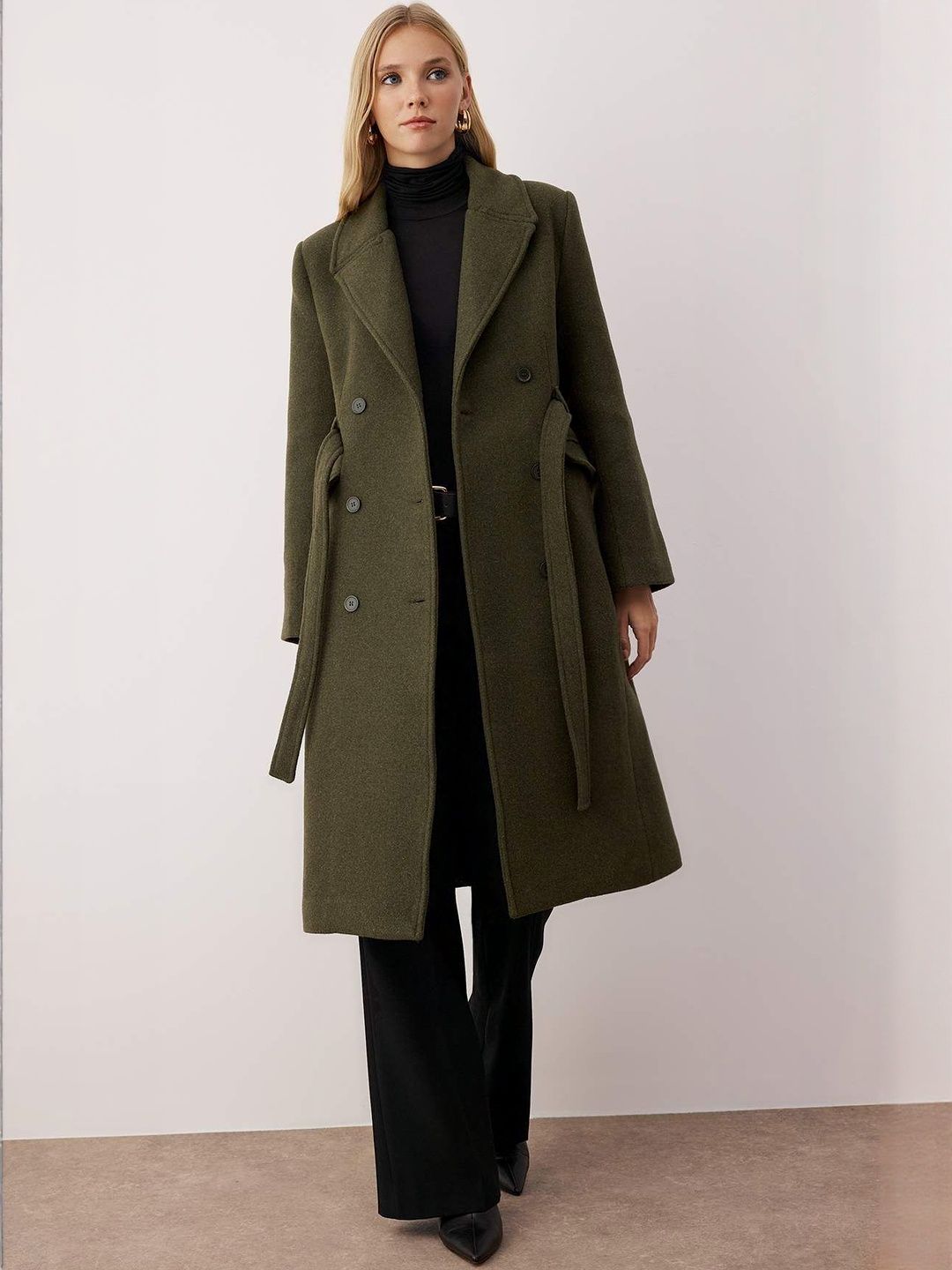 Trendyol Double Breasted Notched Collar Overcoat-picture-45