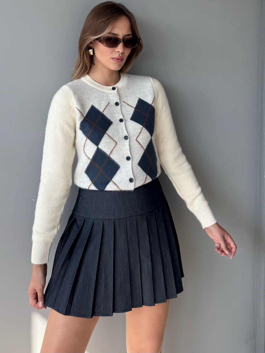 Trendyol Women Pleated Flared Mini Skirt-picture-56