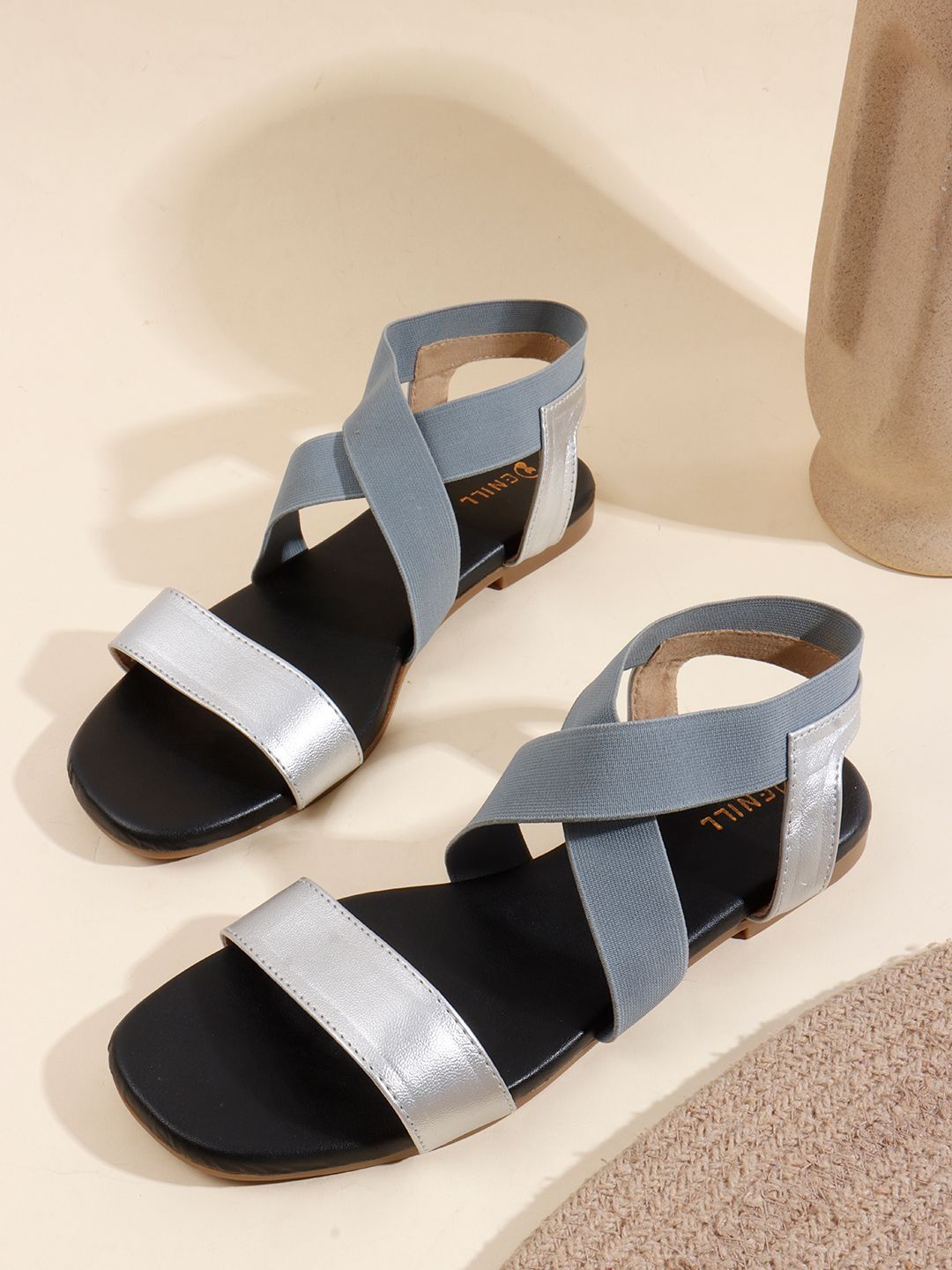 Denill Colourblocked Round Toe Leather Open Toe Flats-image-2