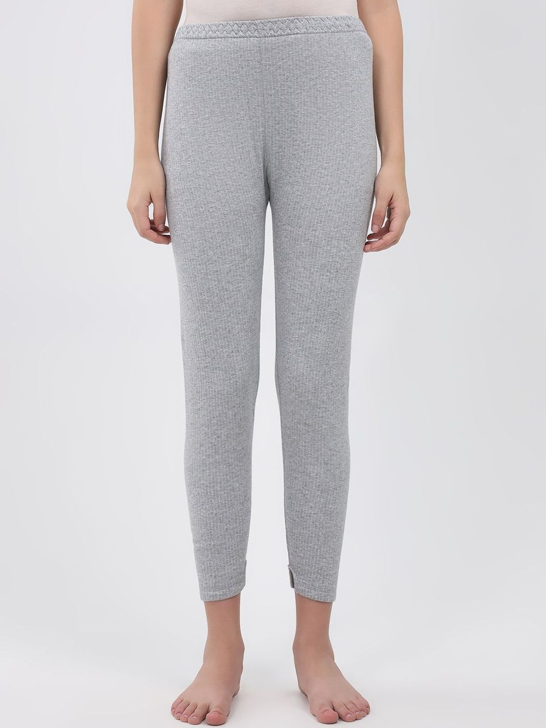 Monte Carlo Women Solid Mid-Rise Regular Fit Thermal Lower-picture-12