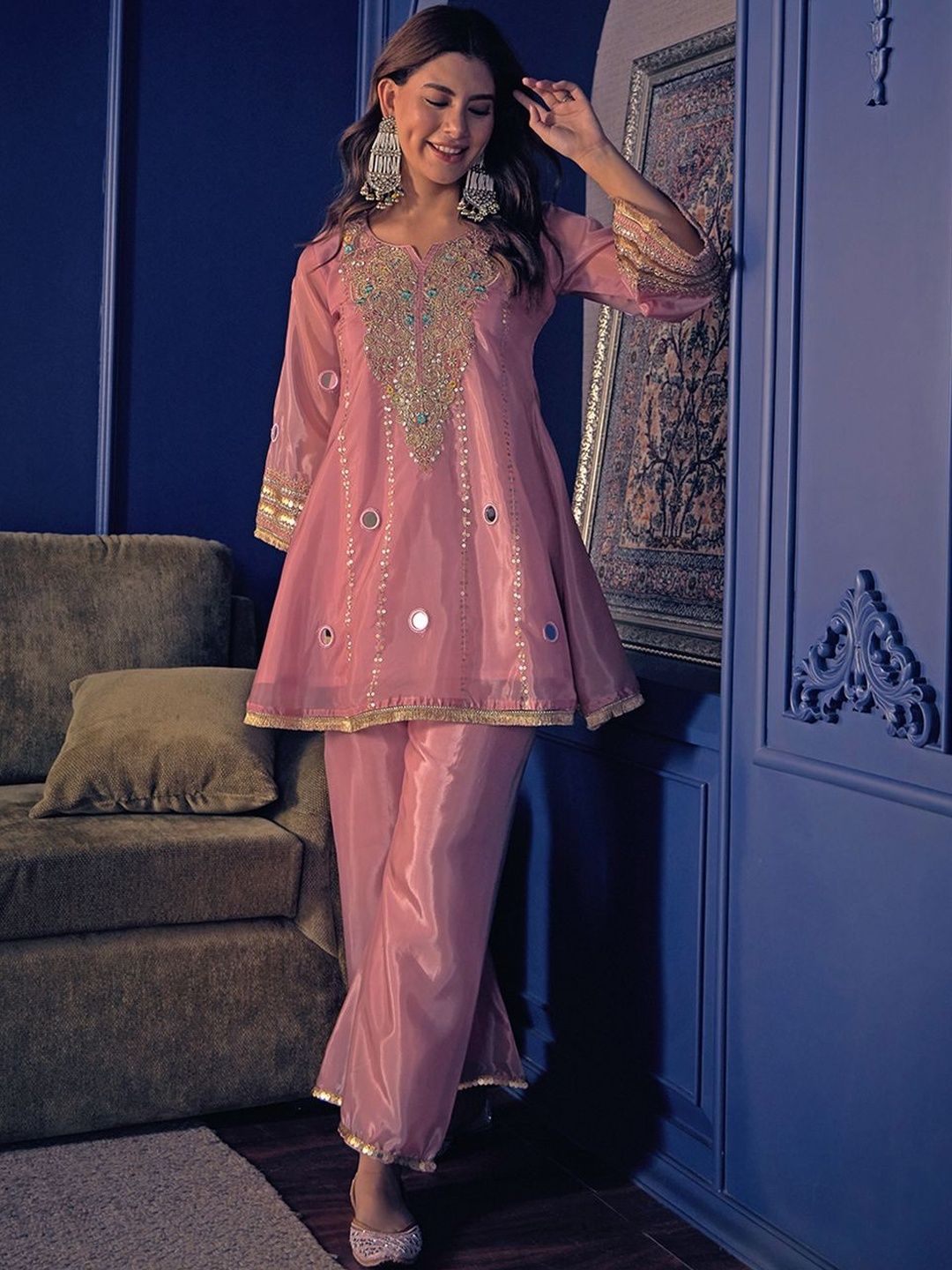 CHHAAP Women Ethnic Motifs Embroidered Empire Mirror Work Kurta with Trousers