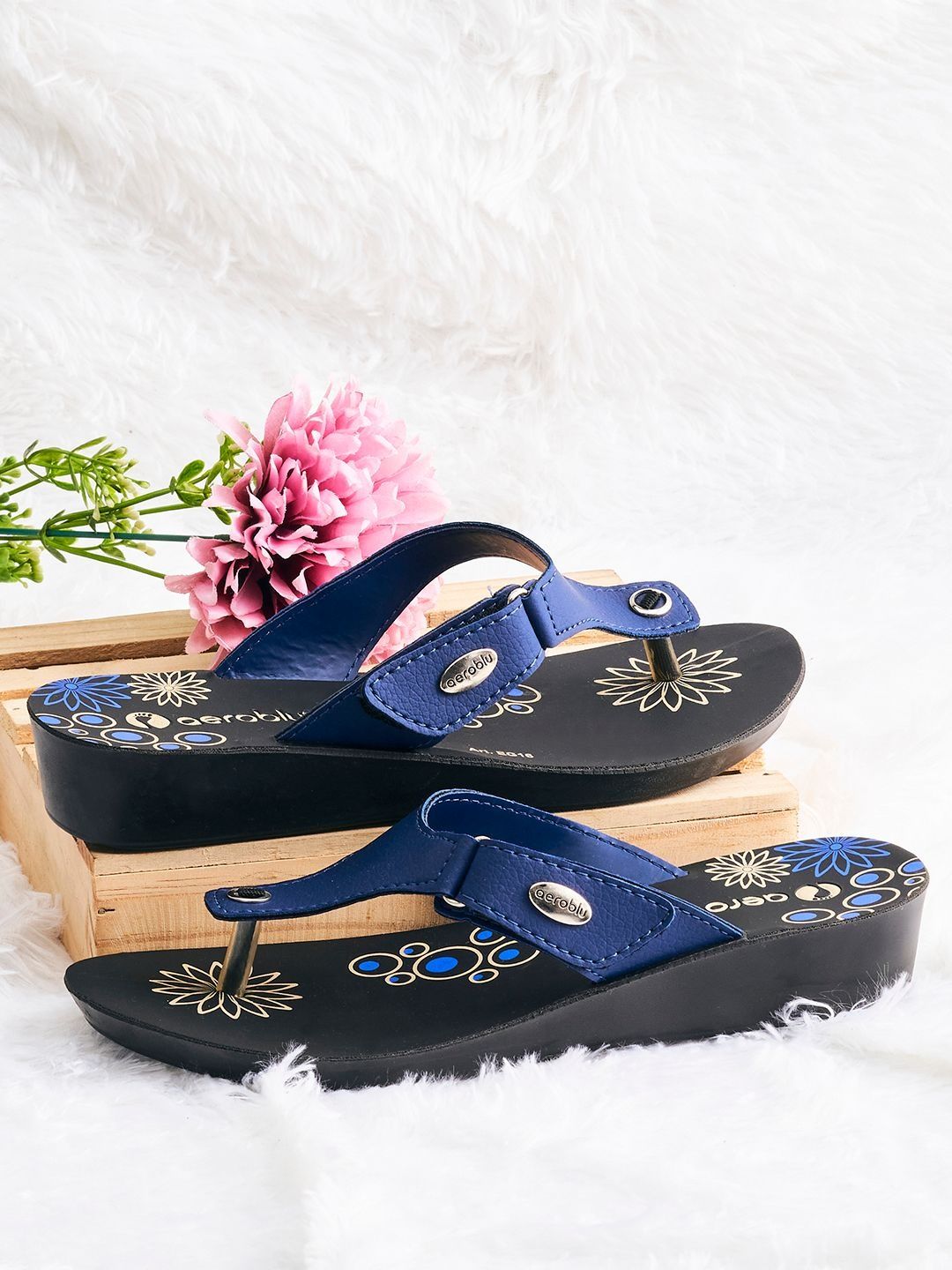 Aeroblu Women Open Toe Flats-image-48