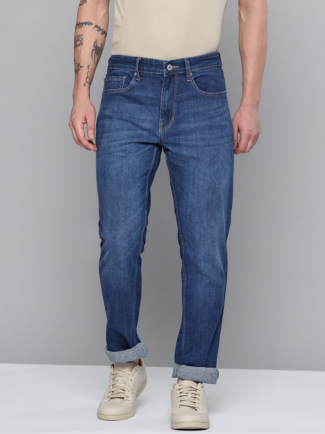 Flying Machine Men Tapered Slim Fit Mid-Rise Light Fade Stretchable Jeans-picture-39