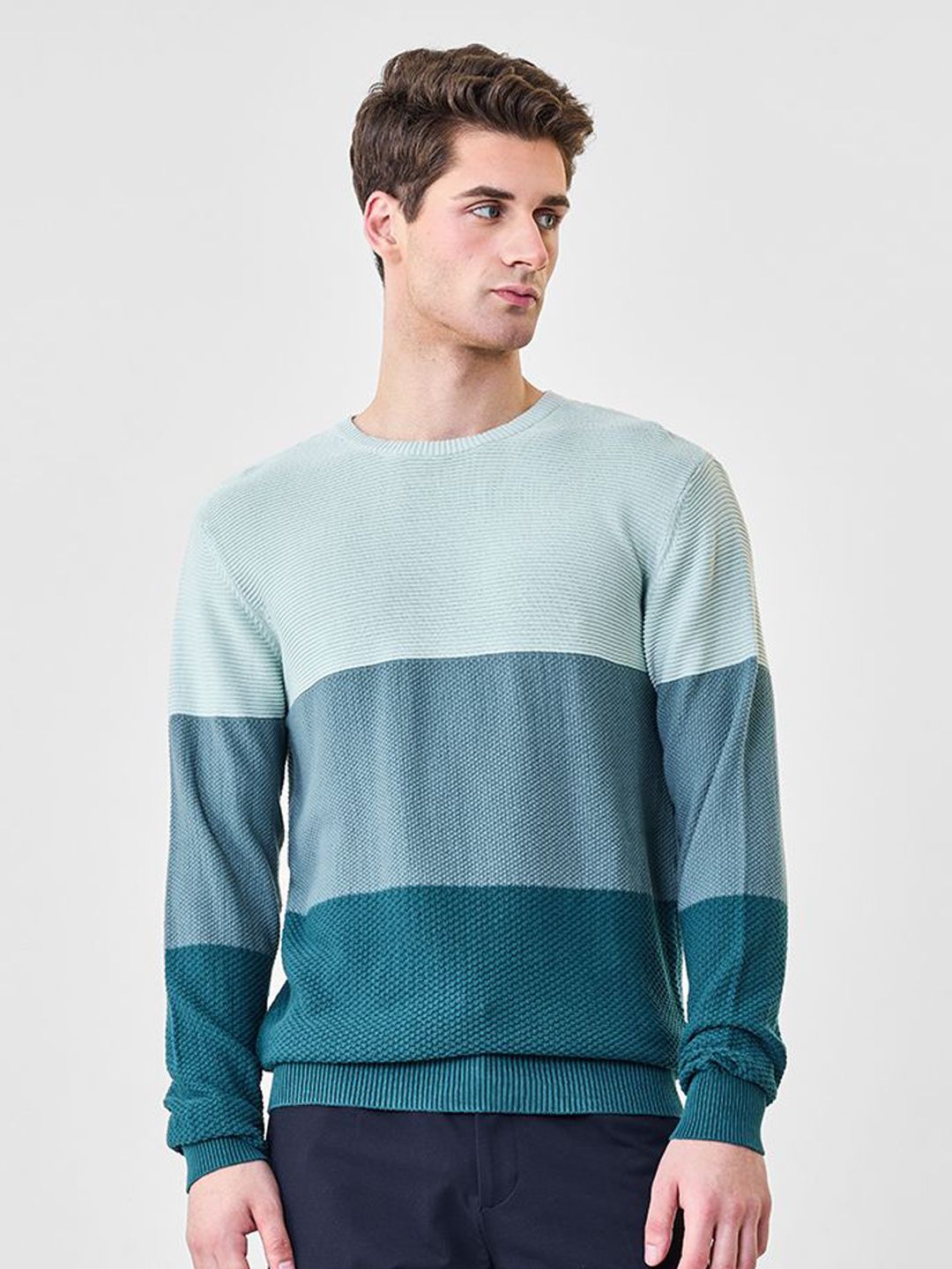 Snitch Men Colourblocked Pullover-picture-20