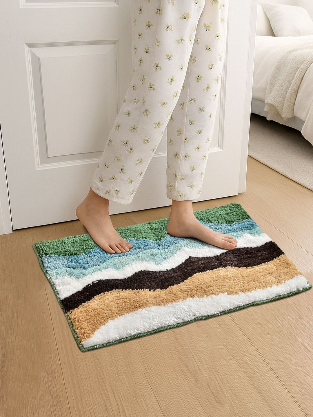 Myntra Elegant Homes Green & White Abstract Anti-Skid Skin-Friendly Rectangular Doormat-image-37