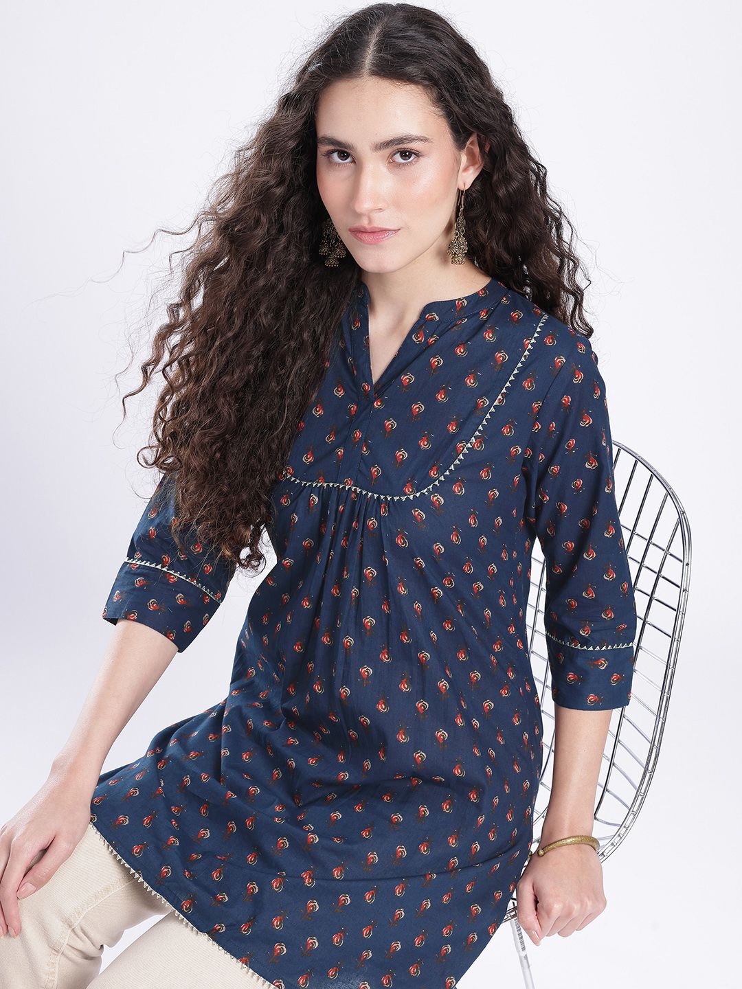 fusion by glitchez Floral Printed Gotta Patti A-Line Kurti-picture-18