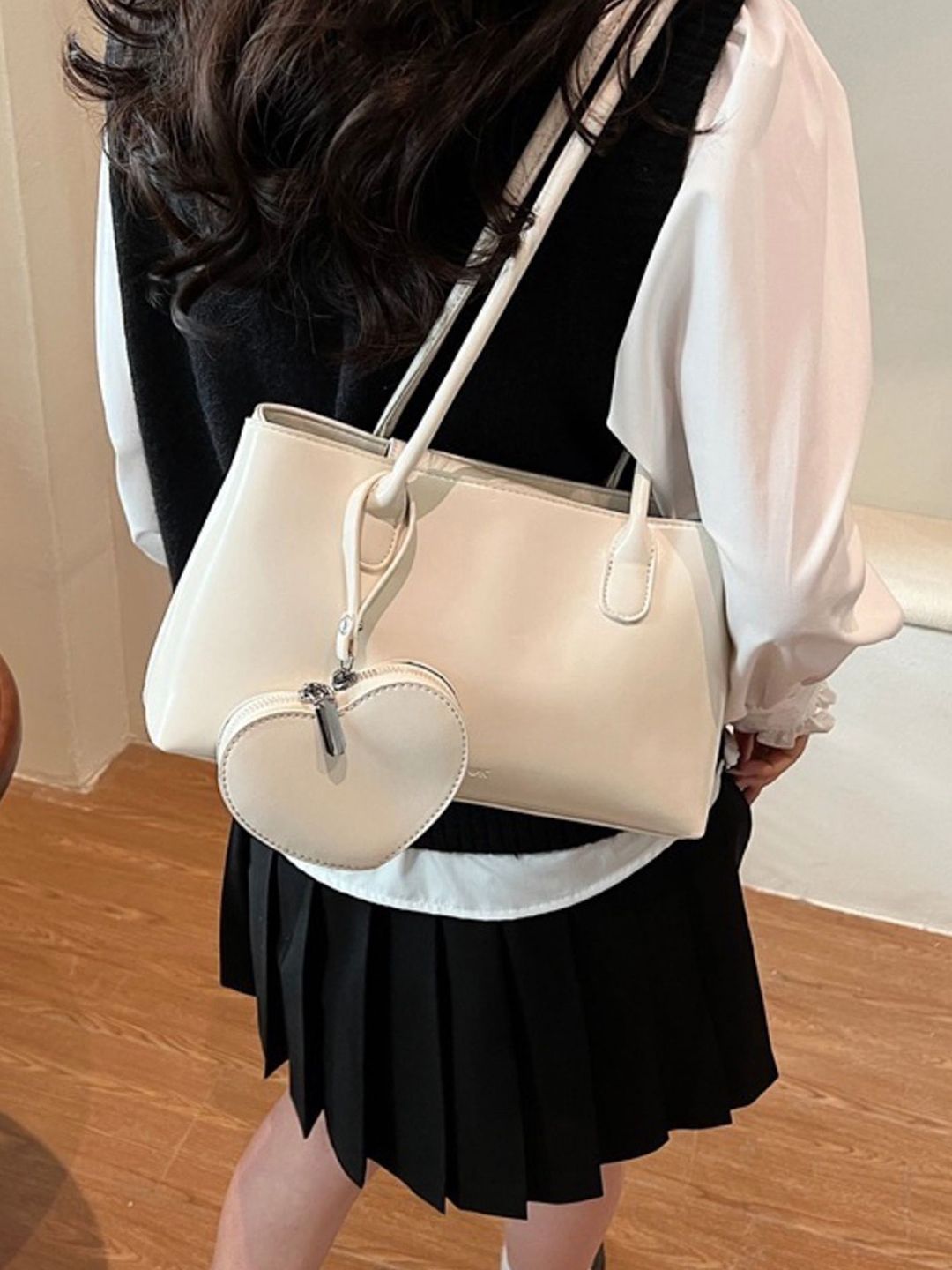 LULU & SKY Women Solid Structured Shoulder Bag with Pouch-image-4