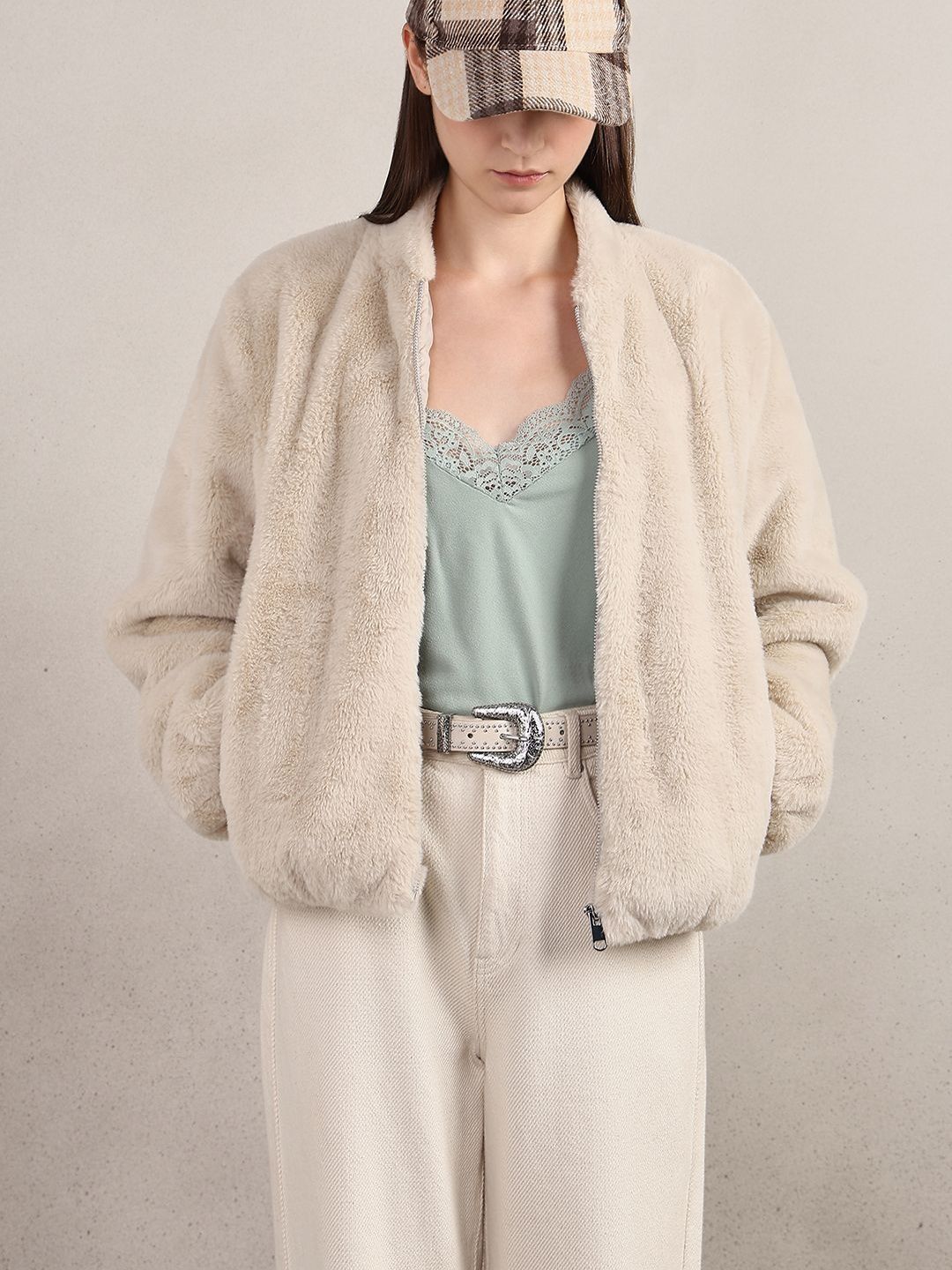 Vero Moda Women Stand Collar Solid Bomber Jacket-image-33