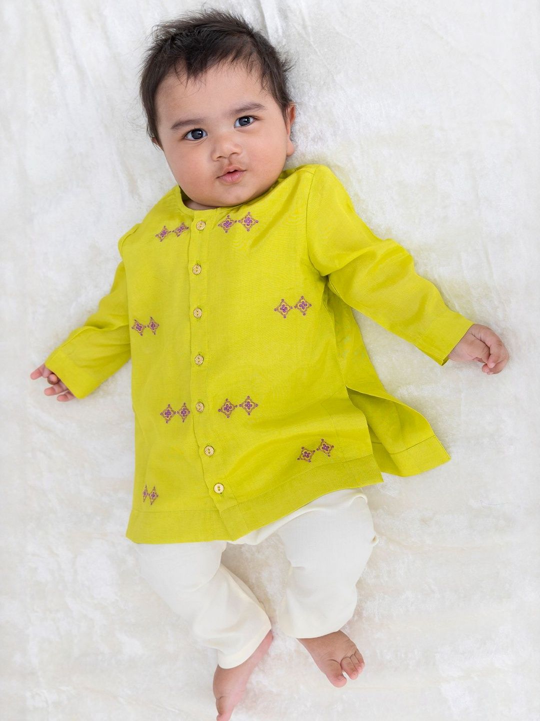 Tiber Taber Boys Ethnic Motifs Embroidered Regular Thread Work Kurta with Pyjamas-picture-25