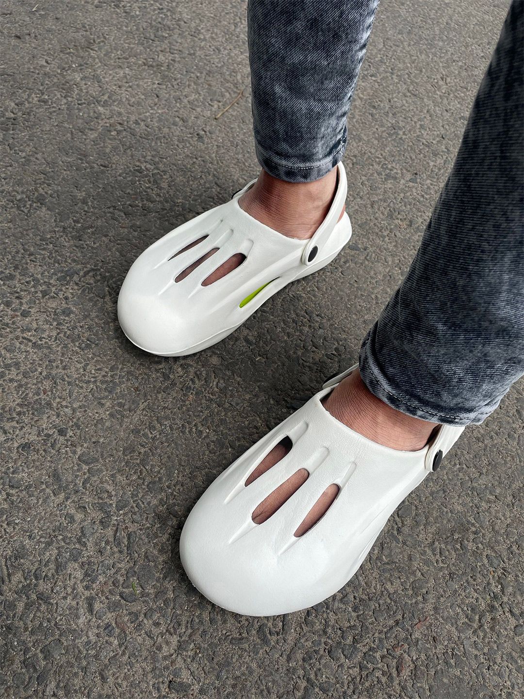 FABBMATE Men Slip-On Clogs Sandals-image-43
