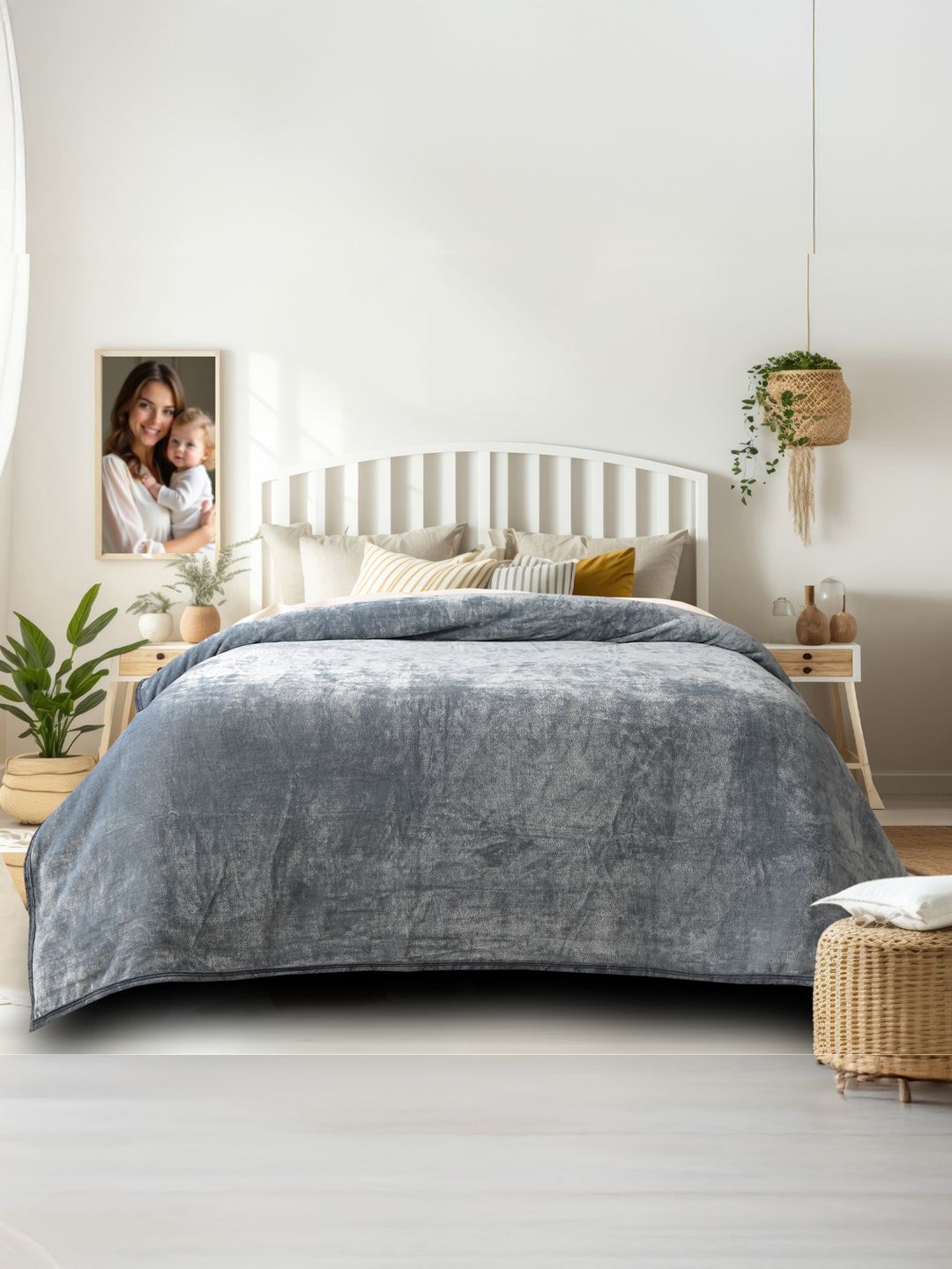 Cortina 350 GSM Mild Winter Solid Double Blanket Grey-picture-33