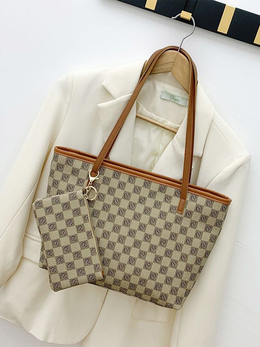 CORSICA Textured PU Oversized Structured Handheld Bag with Quilted-picture-41