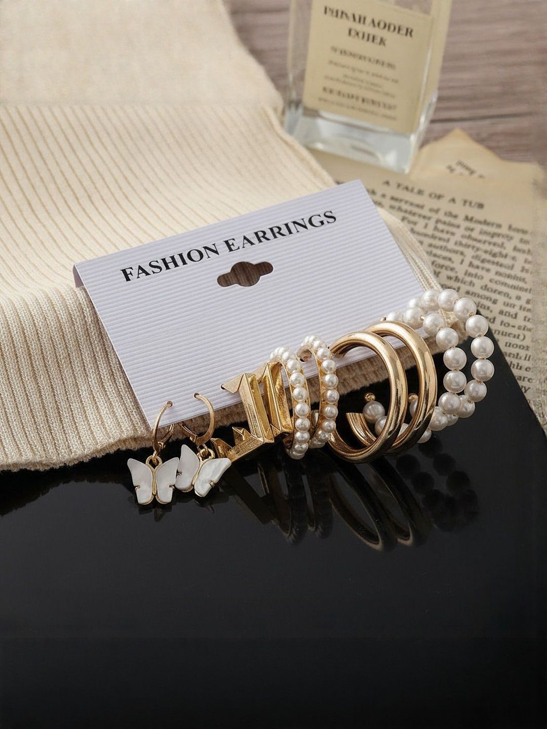 DressBerry Contemporary Hoop Earrings-picture-12
