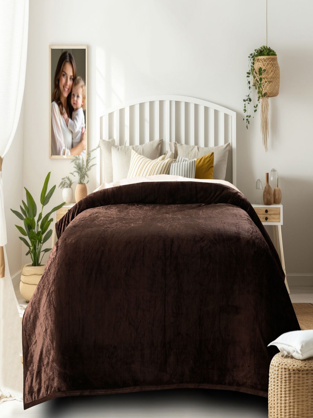 Cortina 350 GSM Mild Winter Solid Double Blanket Brown-picture-28