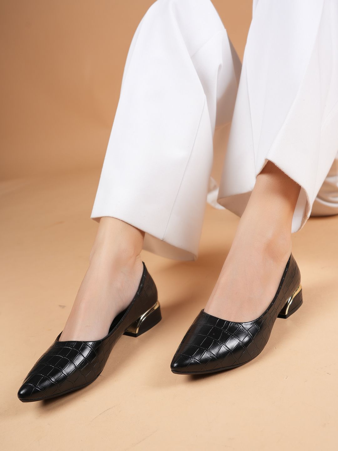 Chemistry Women Textured Pointed Toe Block Heel Sandals-picture-30