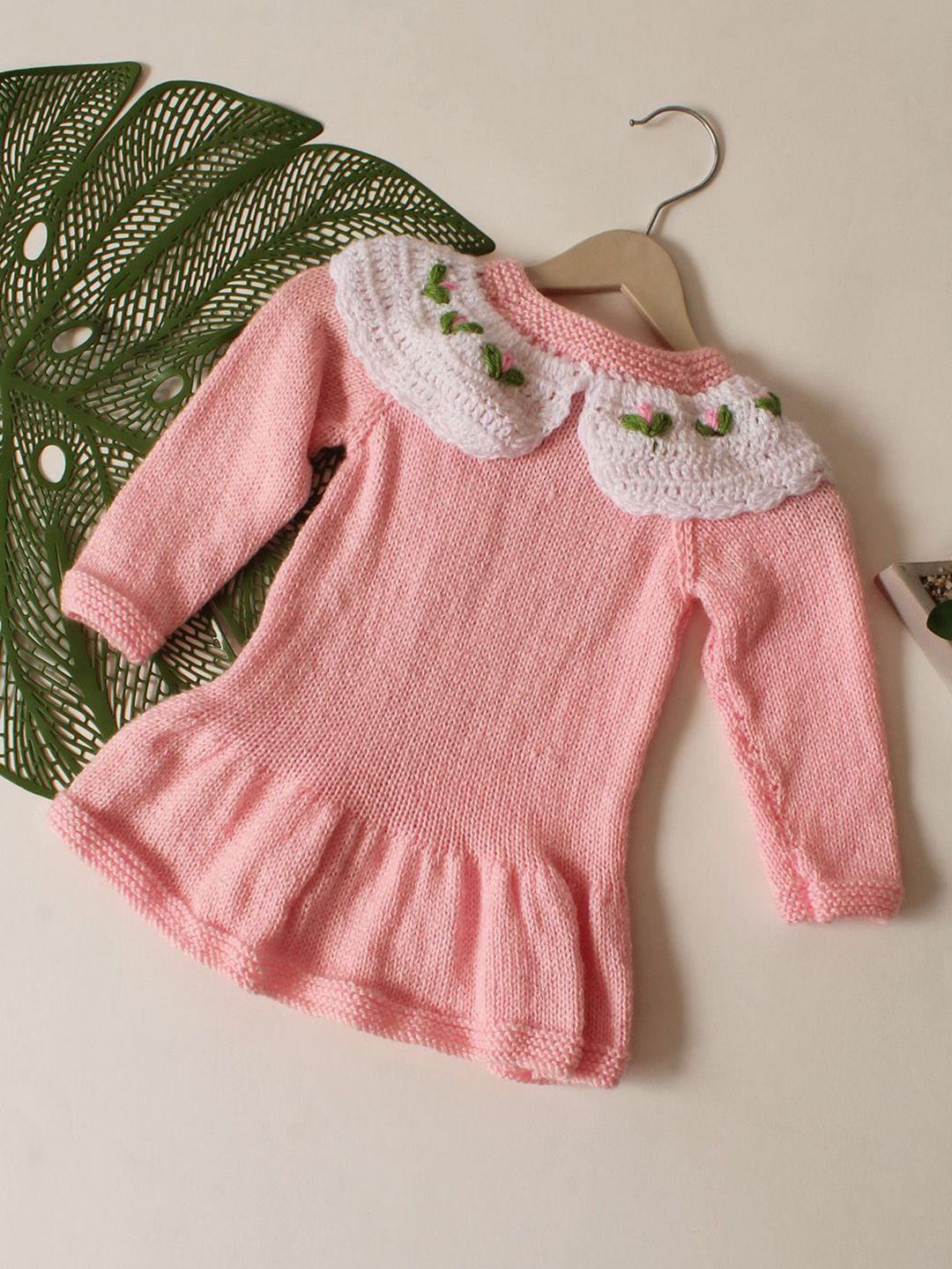 Woonie Unisex Kids Pullover with Applique Detail-picture-26