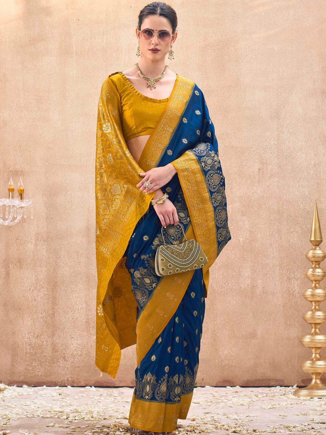 HERE&NOW Woven Design Zari Art Silk Handloom Banarasi Saree-picture-31