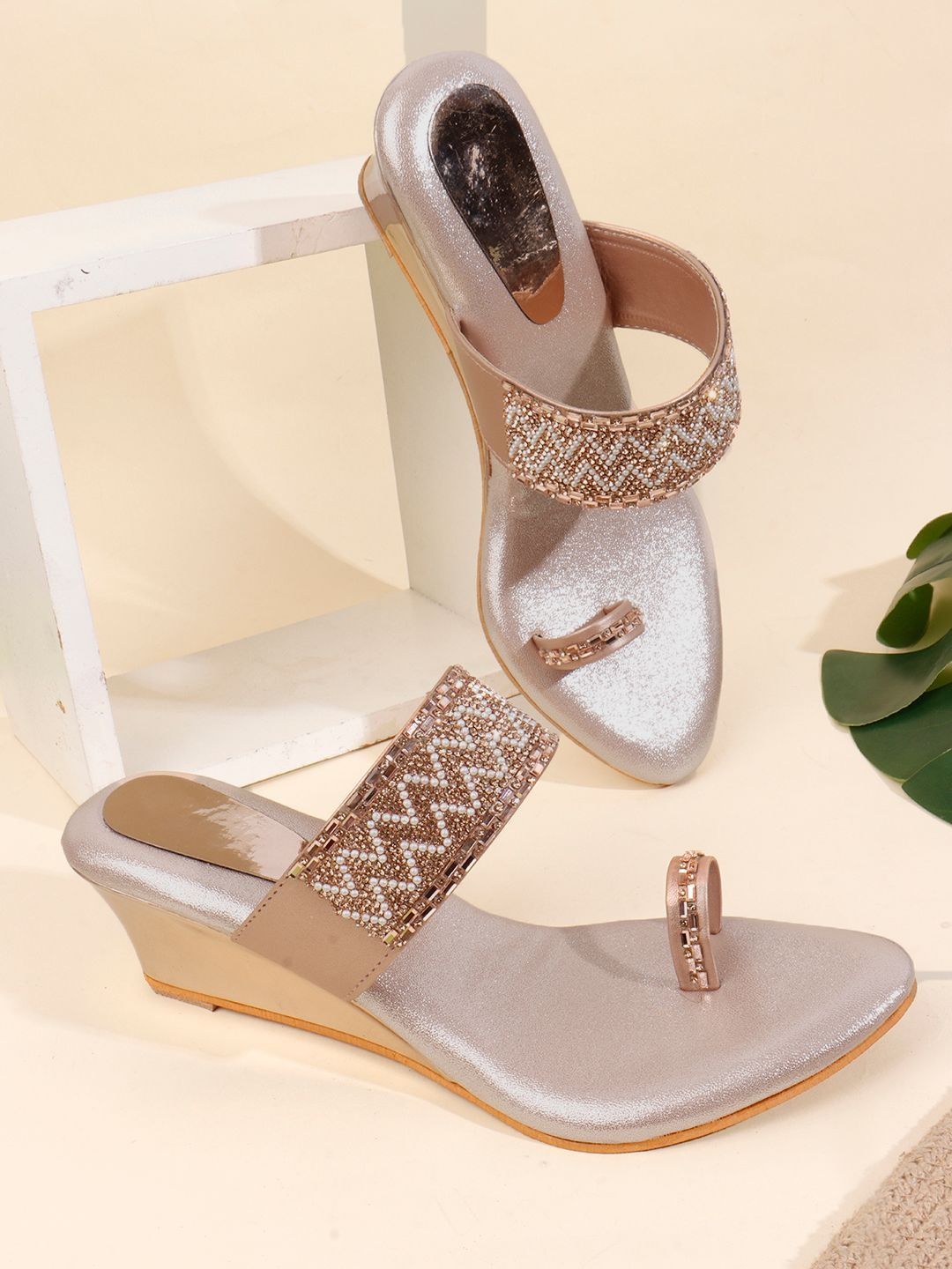 DIPYO Embellished Ethnic Wedge Sandals-picture-56