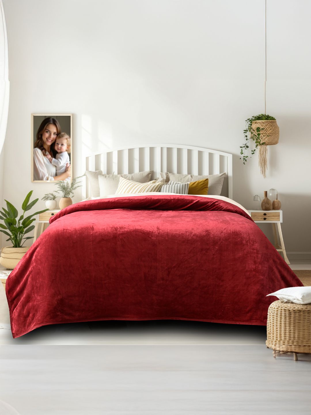 Cortina 350 GSM Mild Winter Solid Double Blanket Red-picture-35