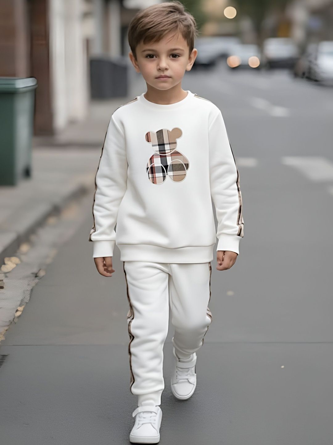 ELPIXIE FASHION Kids Printed Round Neck Long Sleeves T-shirt & Joggers-picture-31