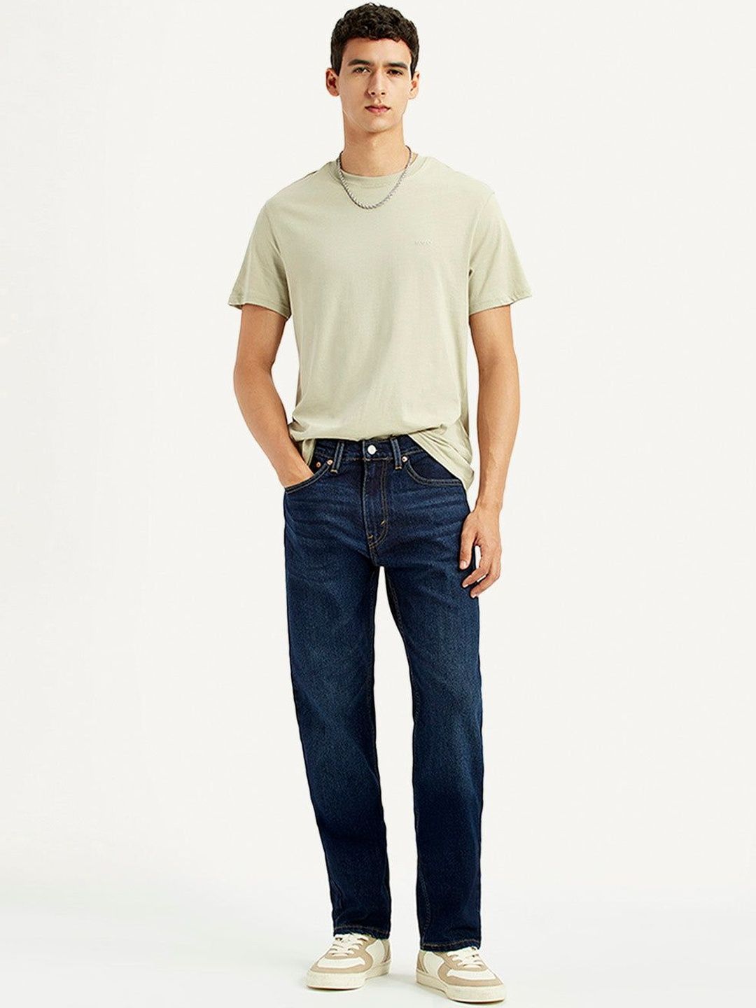 Levis Men Classic Straight Fit Mid-Rise Light Fade Stretchable Jeans-picture-14