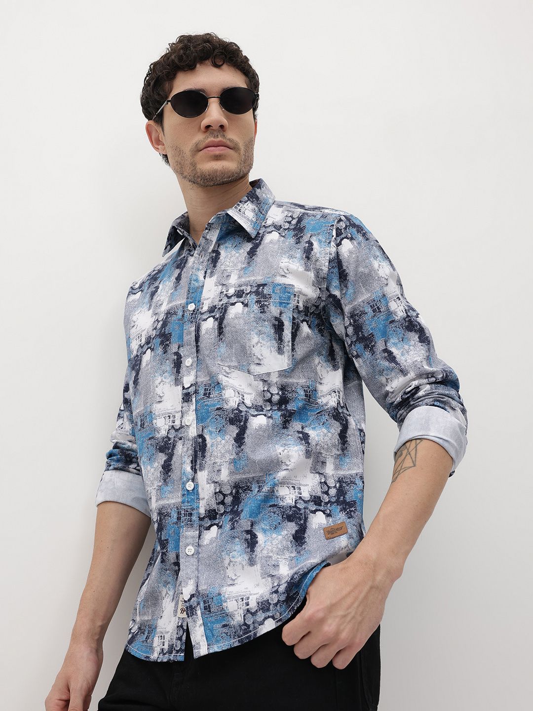 The Roadster Life Co. Abstract Printed Cutaway Collar Twill Weave Casual Pure Cotton Shirt-picture-18