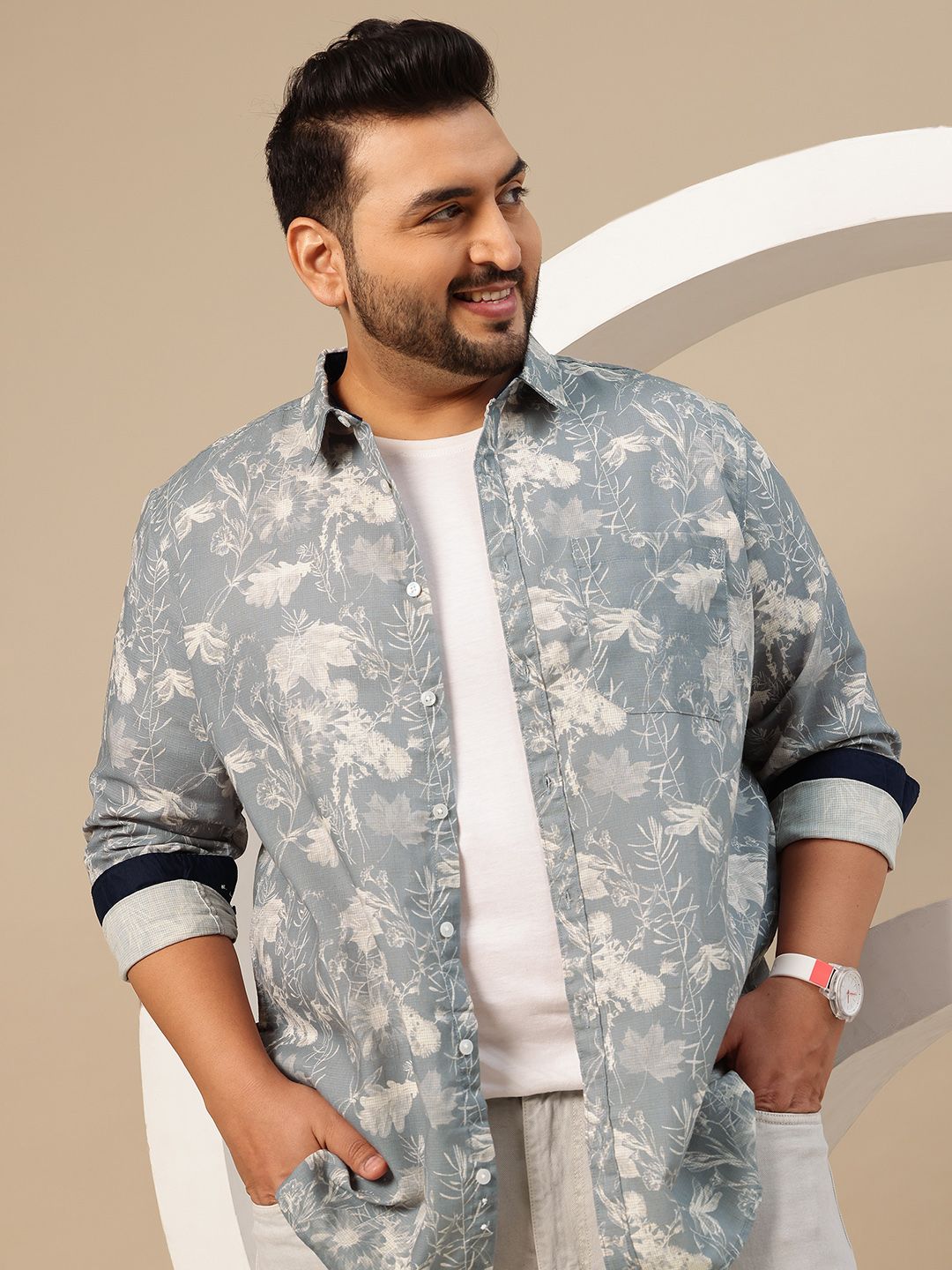 Sztori Plus Size Floral Printed Cutaway Collar Regular Fit Pure Cotton Casual Shirt-picture-15