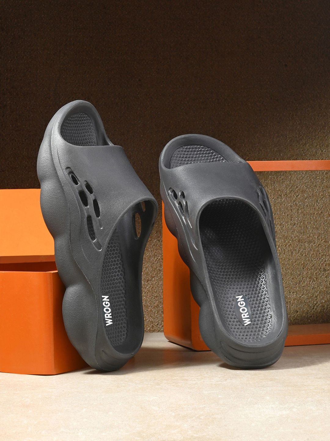 WROGN Men Sliders Flip Flops-picture-18