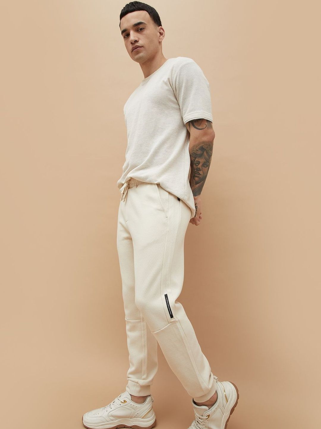 Kappa Men Solid Mid Rise Cotton Regular Fit Joggers Track Pants