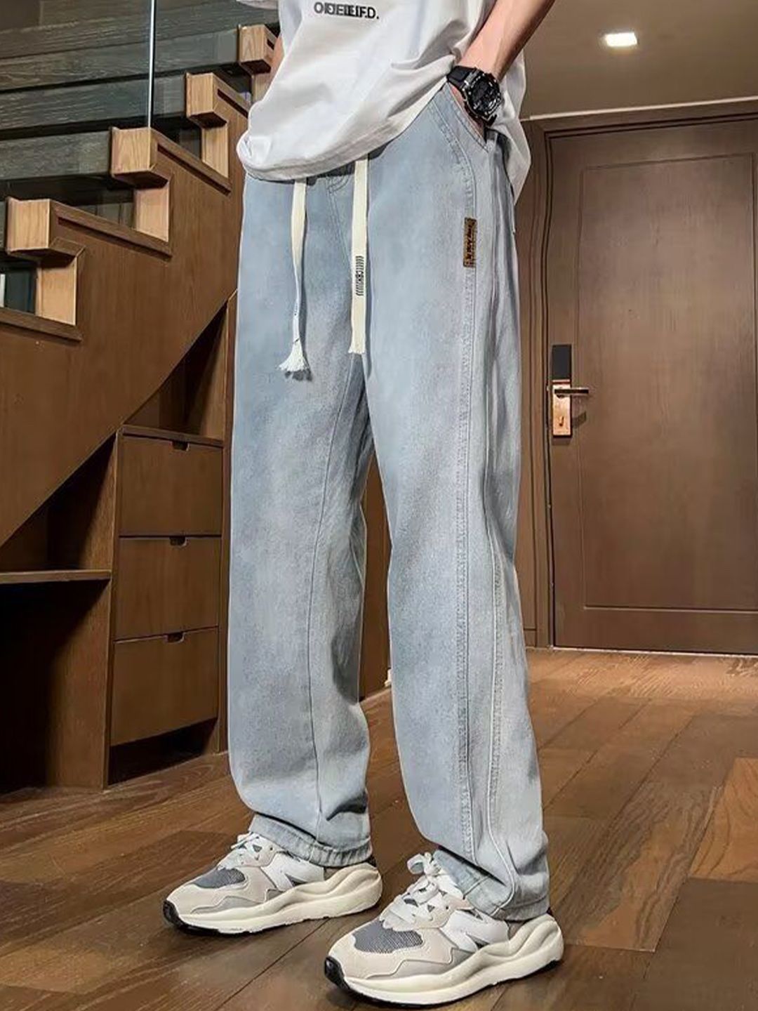 StyleCast Men Wide Leg Mid-Rise Light Fade Jeans-picture-15