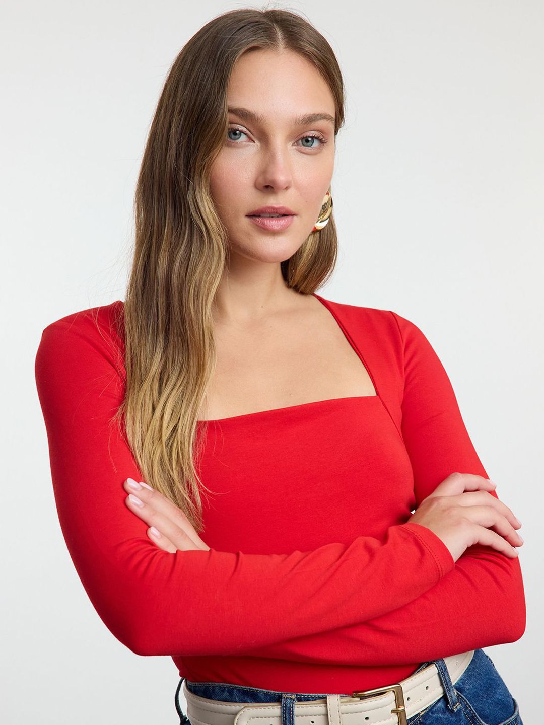 Trendyol Krmz Women Square Neck Crop Fitted Top-picture-23
