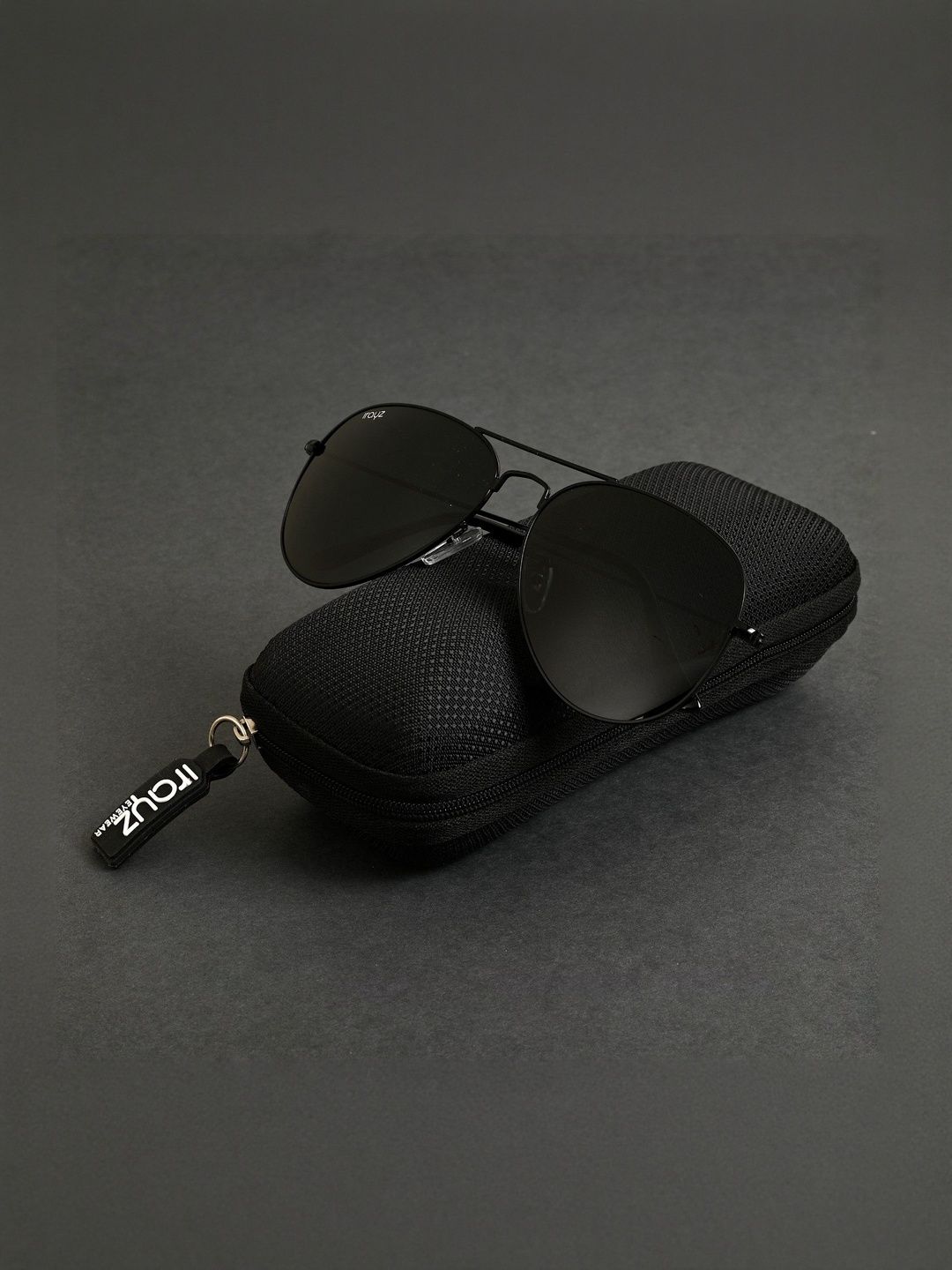 Irayz Unisex Black Lens & Black Aviator Sunglasses with-picture-11