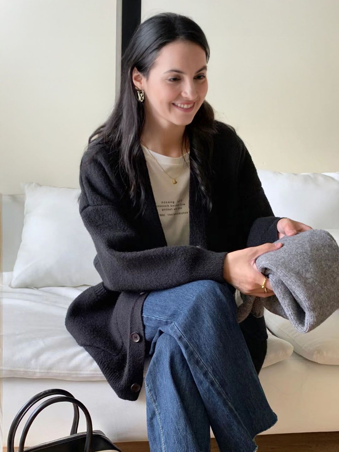 StyleCast Women Solid V-Neck Long Sleeves Cardigan-picture-10