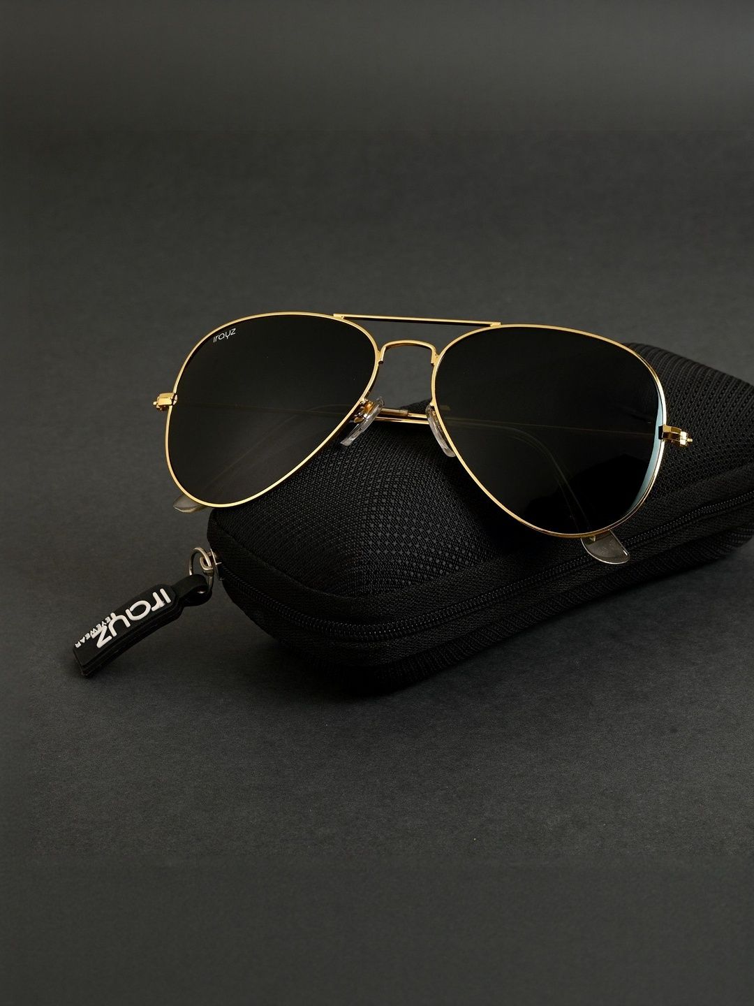 Irayz Unisex Black Lens & Gold-Toned Aviator Sunglasses with-picture-10