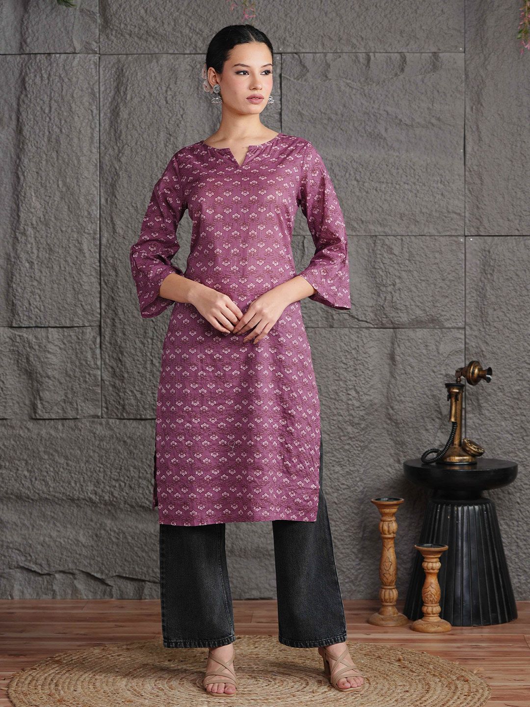 Anouk Women Floral Printed Bell Sleeves Floral Kurta-picture-15