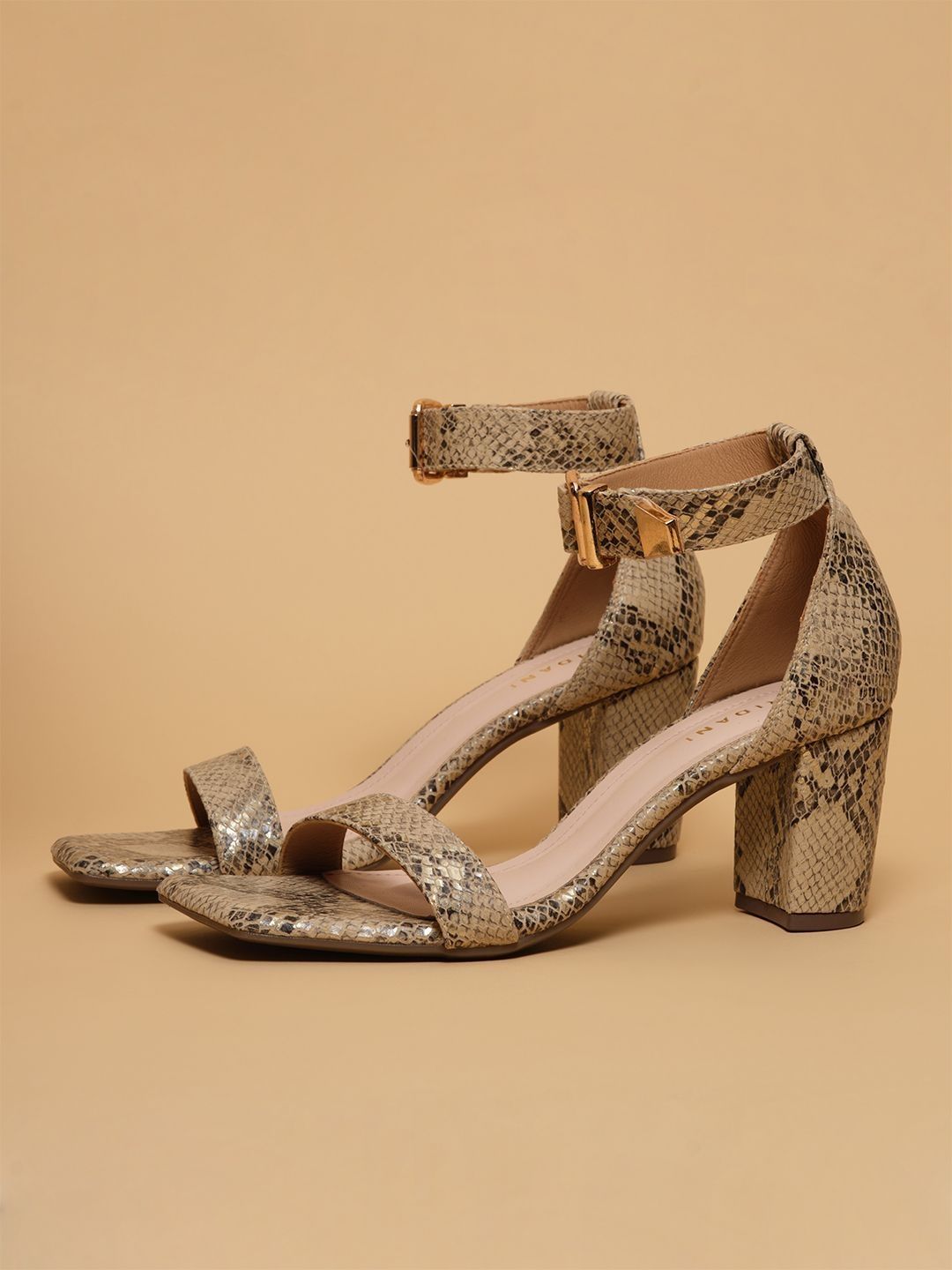 ERIDANI Ethel Textured Ankle Loop Square Toe Block Sandals-picture-42