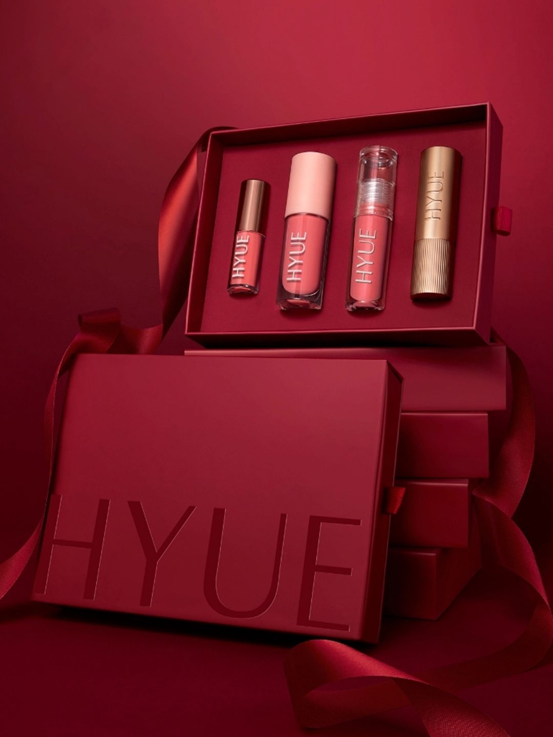 HYUE Coral Rave Lip Kit Gift - Liquid & Velvette Matte Lipsticks, Lip Tint, Lip Plumper-image-10