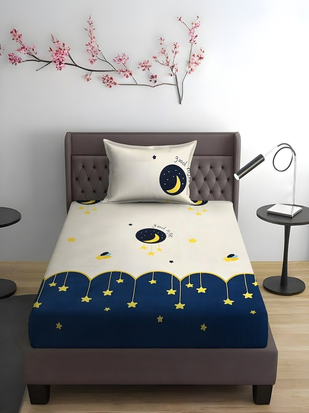 WEAVE AND DECOR White Graphic 300 TC Single Bedsheet with 1 Pillow Covers-image-8