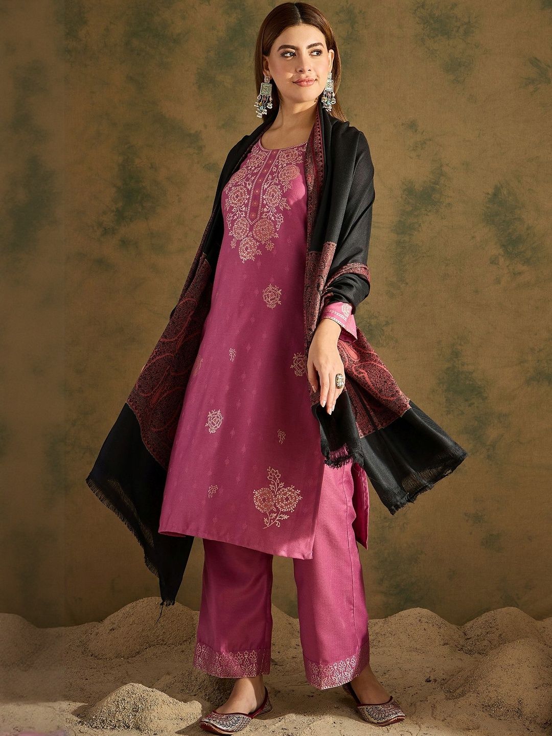 SAHASIKA Ethnic Motifs Woven Design Shawl-picture-54