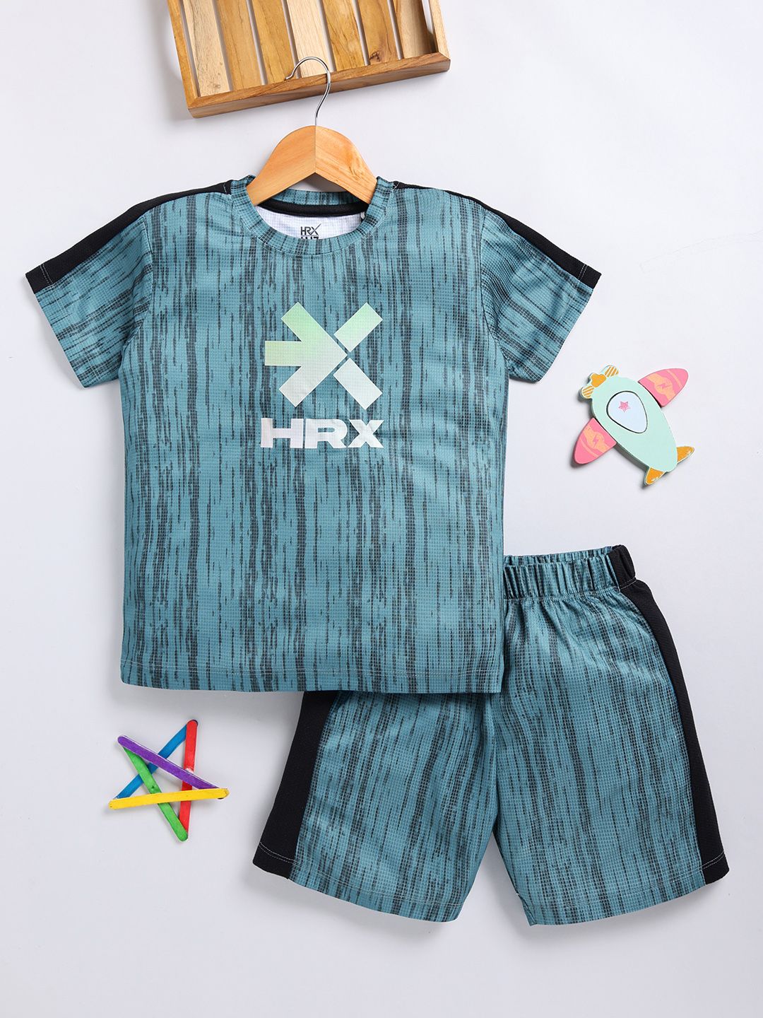 HRX by Hrithik Roshan Boys Printed T-shirt with Shorts-picture-37