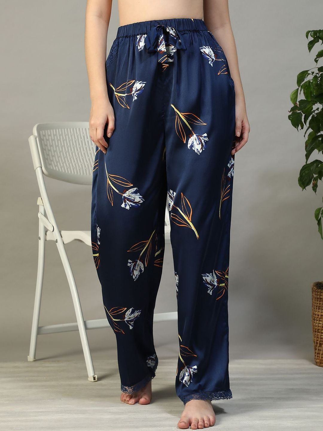 Oxolloxo Women Floral Printed Mid Rise Satin Lounge Pant-picture-35