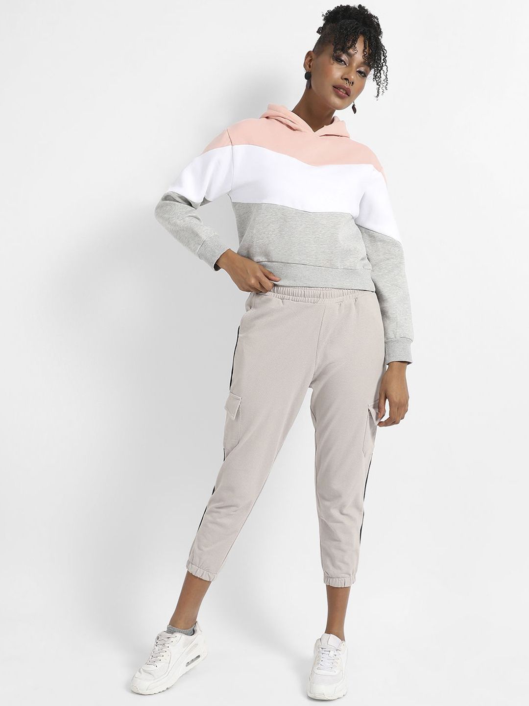 Campus Sutra Women Colourblocked Hooded Sweatshirt-picture-11