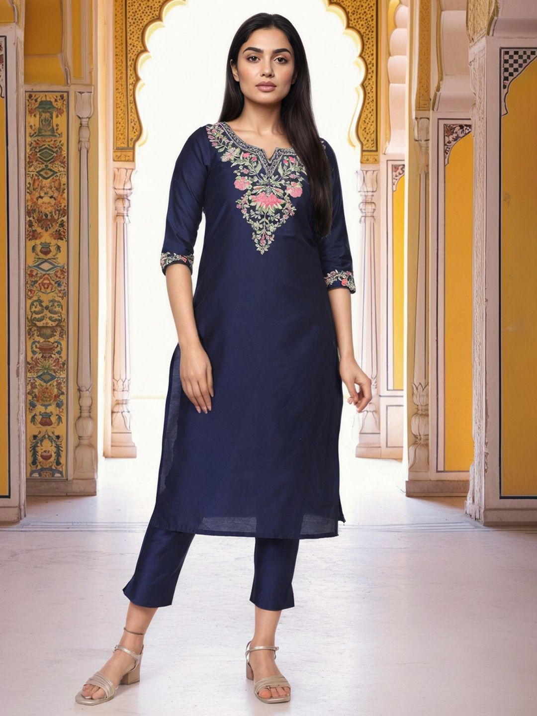 AURELIA Women Embroidered Thread Work Kurta-picture-21
