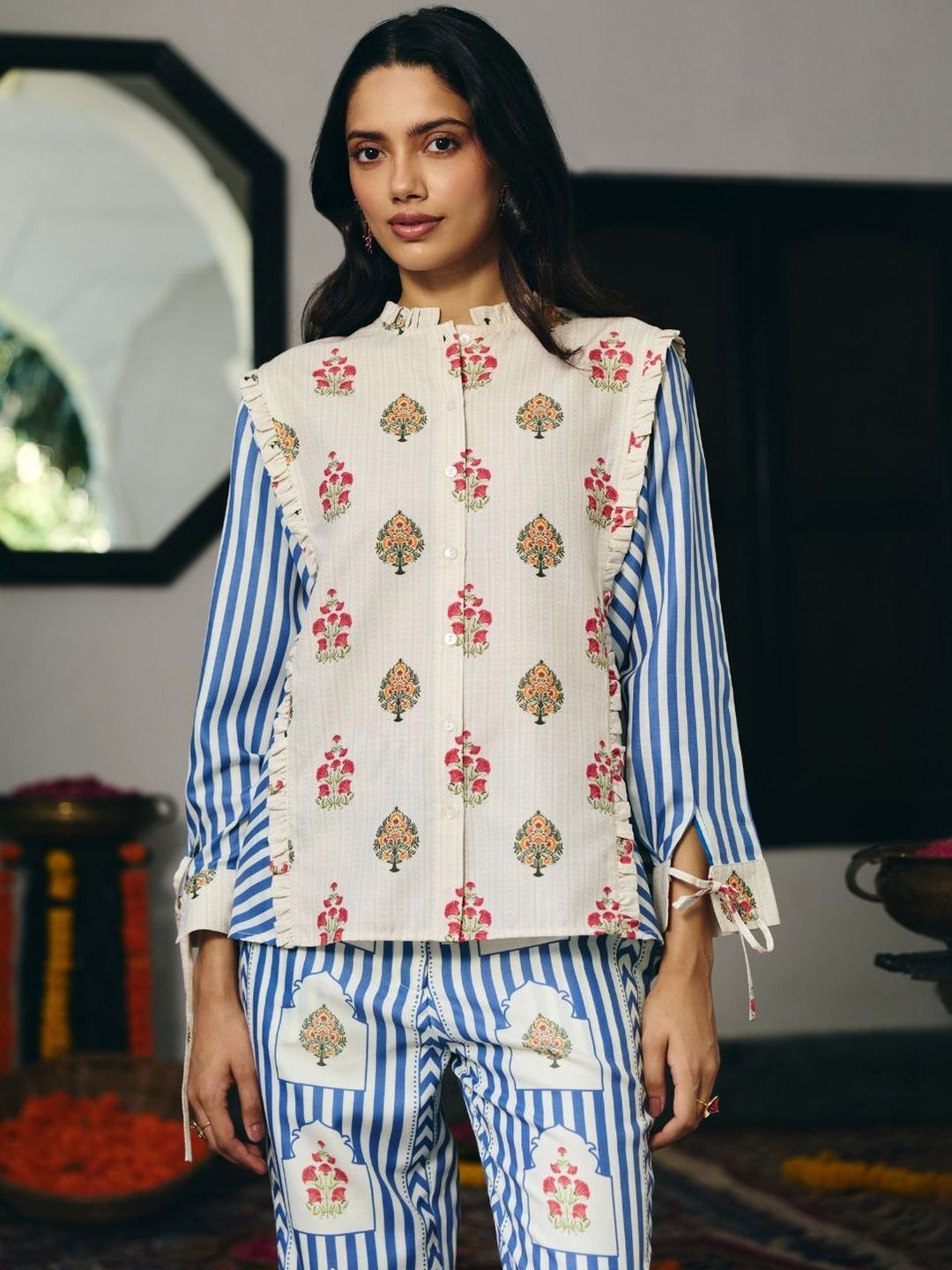 Muvazo Floral Print Mandarin Collar Ruffles Ethnic Linen Top-picture-29