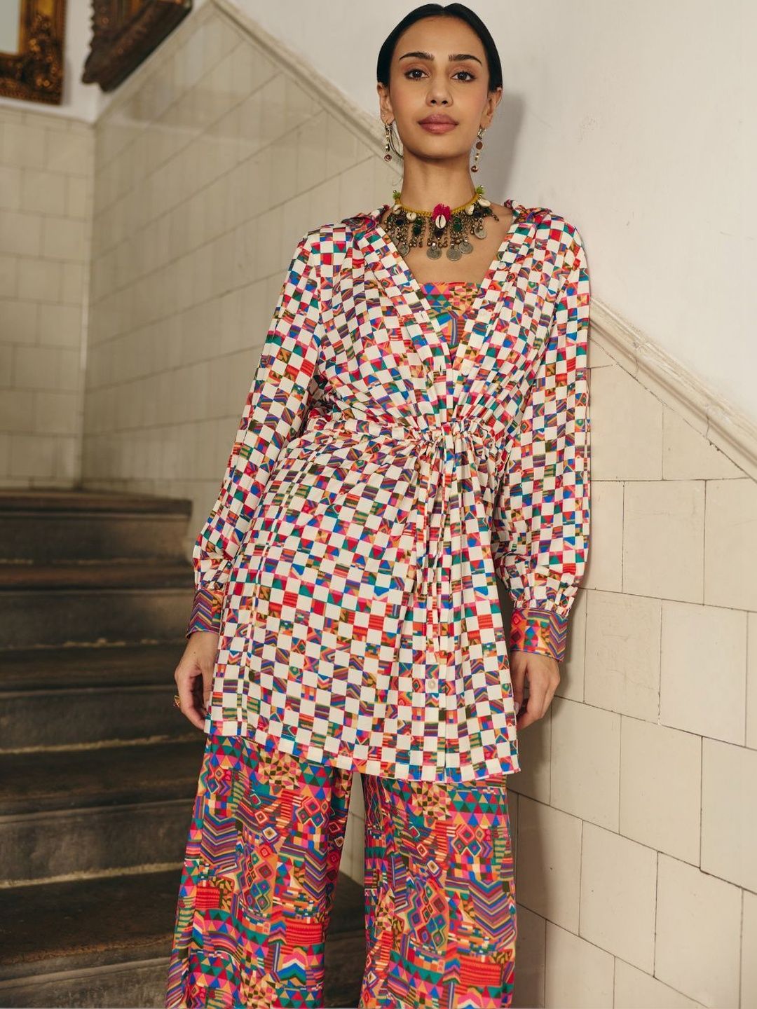 Muvazo Print Satin Wrap Top-image-4